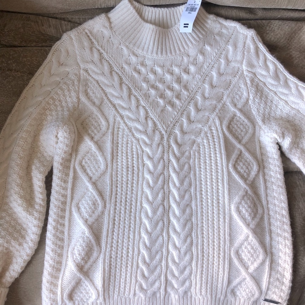 Brand New cream knitted sweater